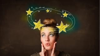 stele verzi, vedere, lovituri la cap,