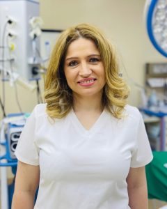 dr. Anne Plesuvescu, urolog,
