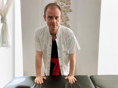 Serban Ionescu, maseur, terapeut,