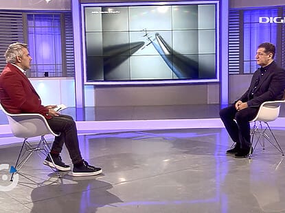 DIGIPEDIA, microchirurgie, Earl Owen, Dr. Dragos Zamfirescu,