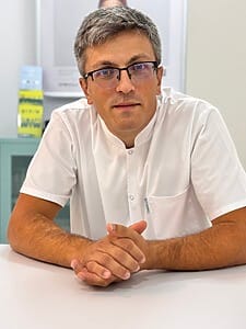 Dr. Dragos Pencu